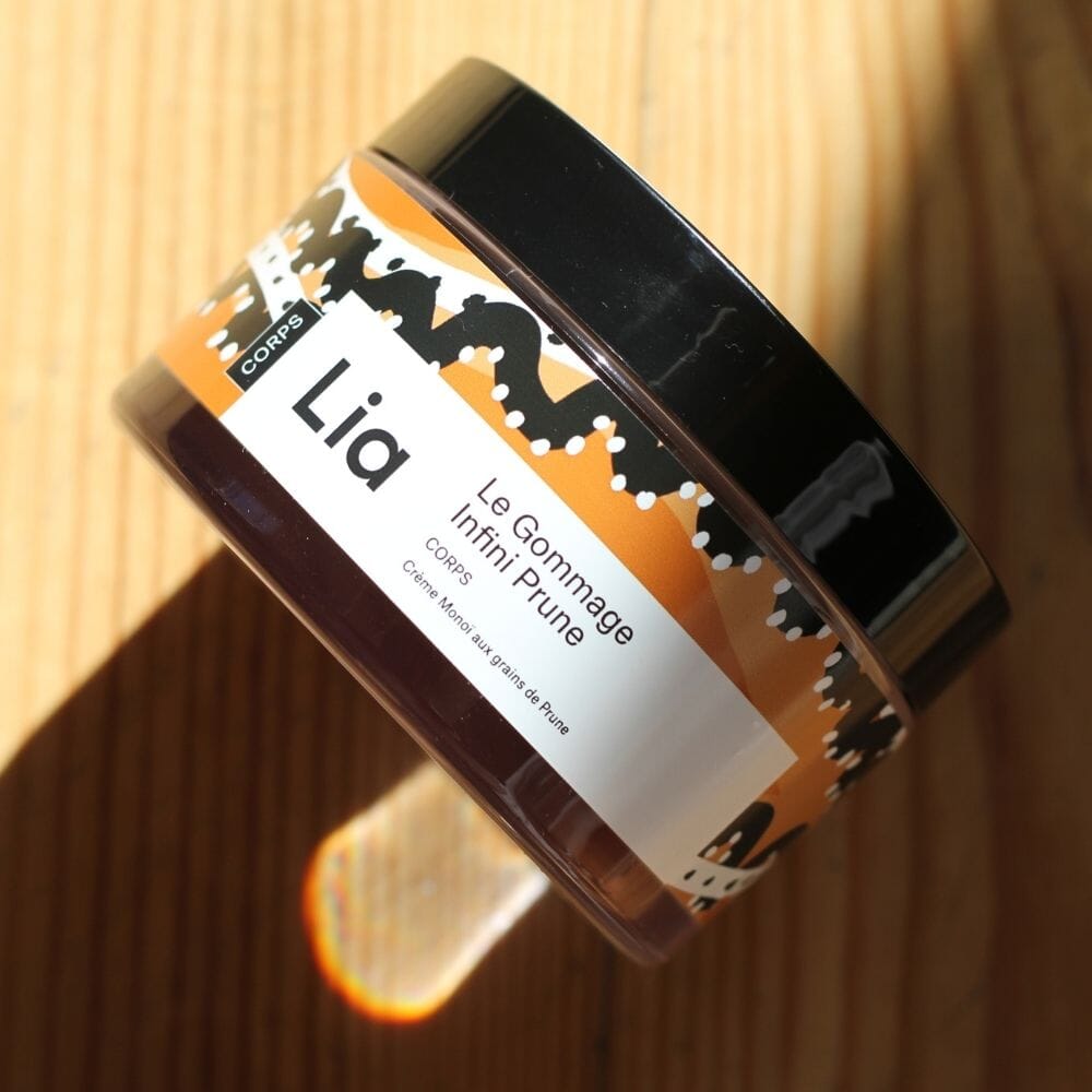 Le Gommage Infini Prune Corps - parfum monoï Soin corps Laboratoire Lia 