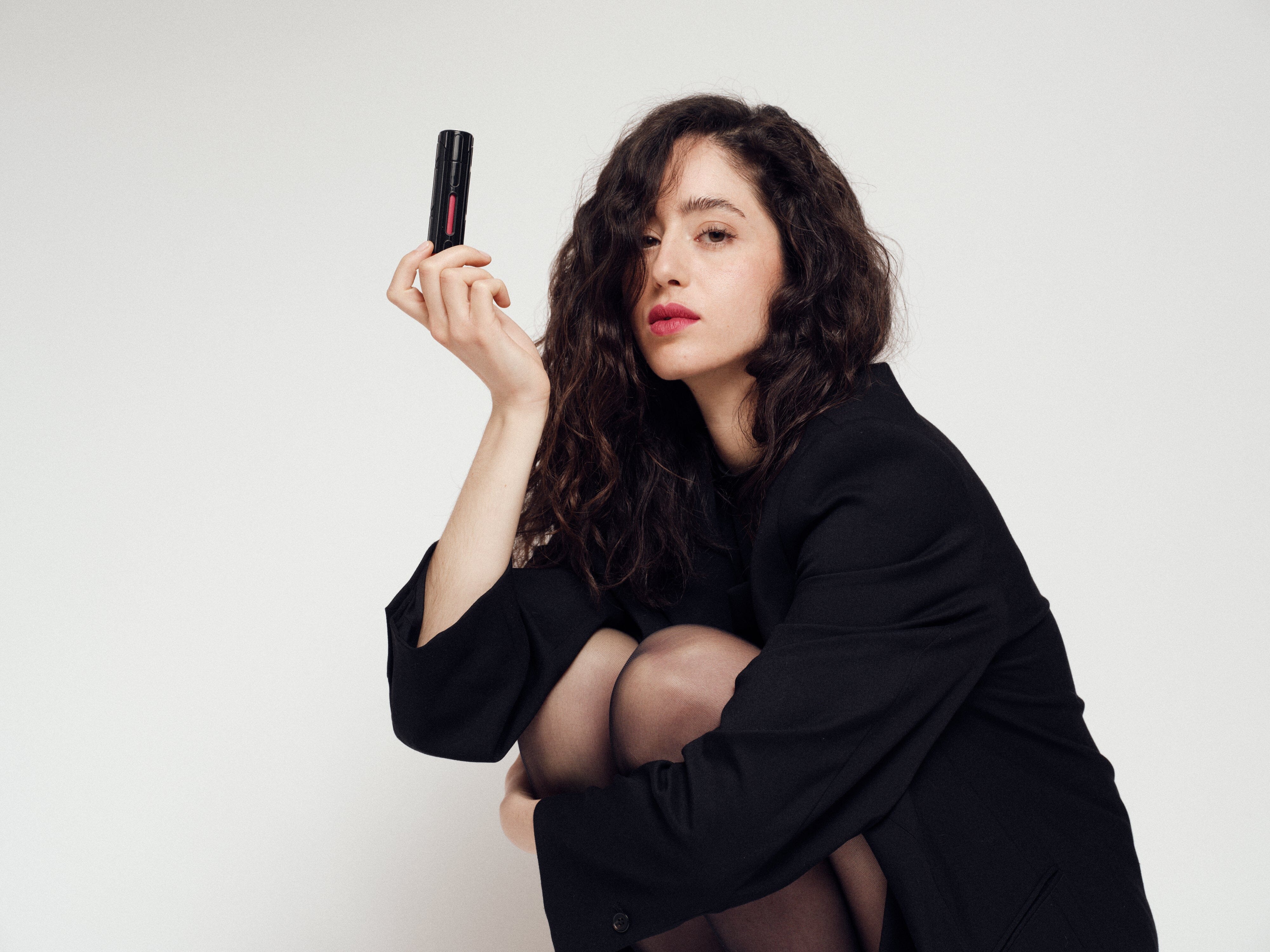 Rouge à lèvres et ses 3 teintes sur mesure - Personnalisé grâce à l'IA Maquillage MAISON M 