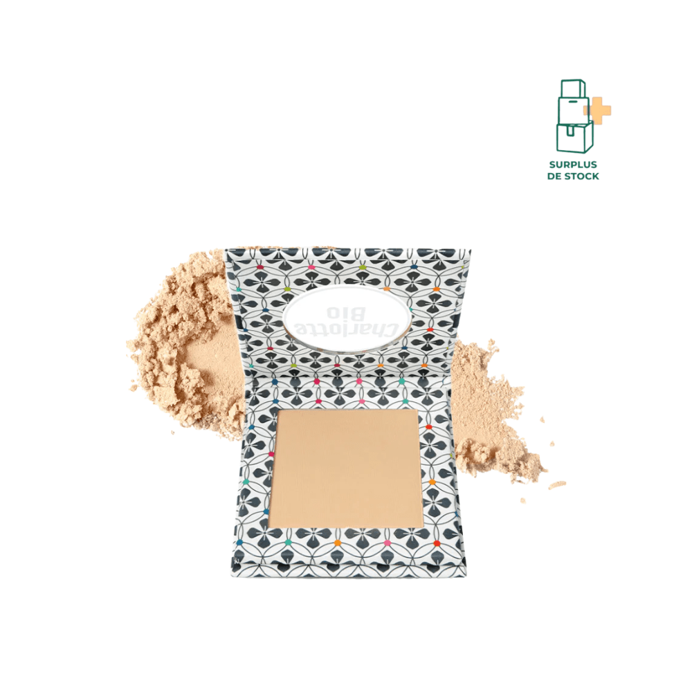 La poudre compacte BIO - NUDE CC crème CHARLOTTE BIO 6 g Peaux claires 