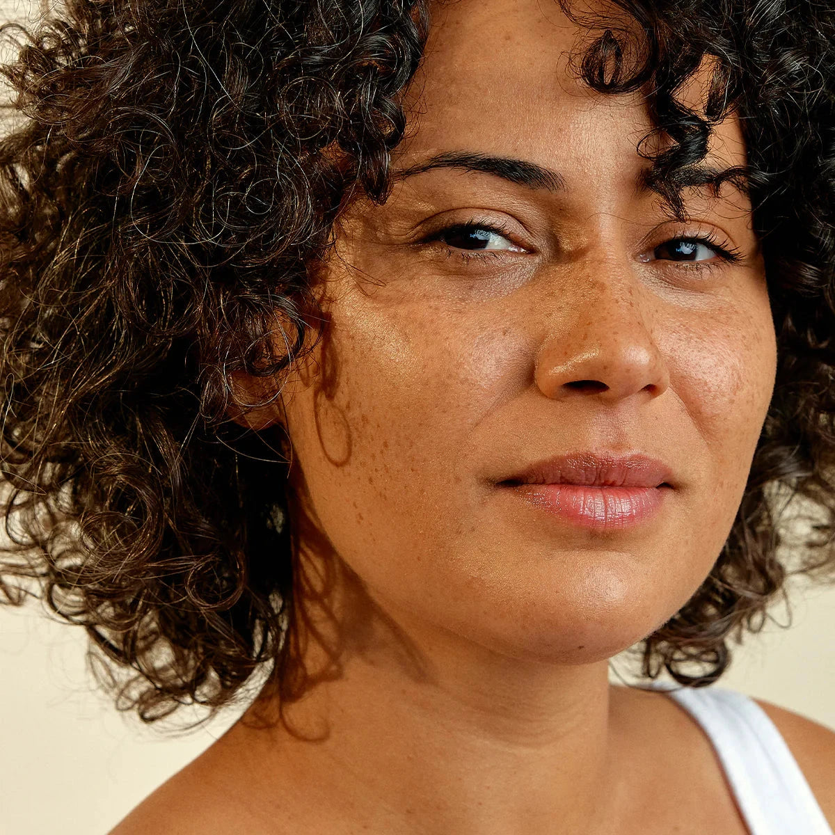 Fond de teint correcteur 300R Beige Foncé Maquillage Eclo 