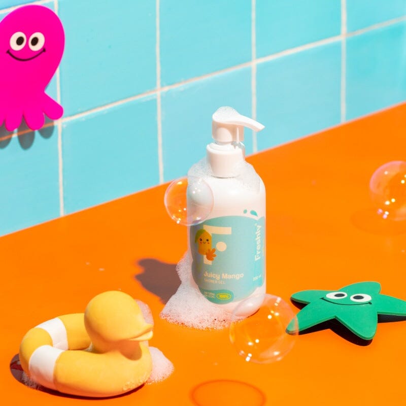 Juicy Mango Shower Gel - Gel de bain pour bébés ou enfants soin de la peau FRESHLY 